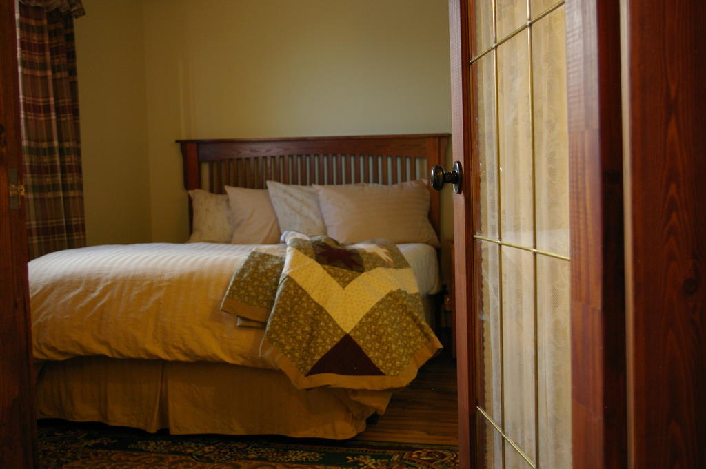 Country Encounters Accommodations Coleman Стая снимка